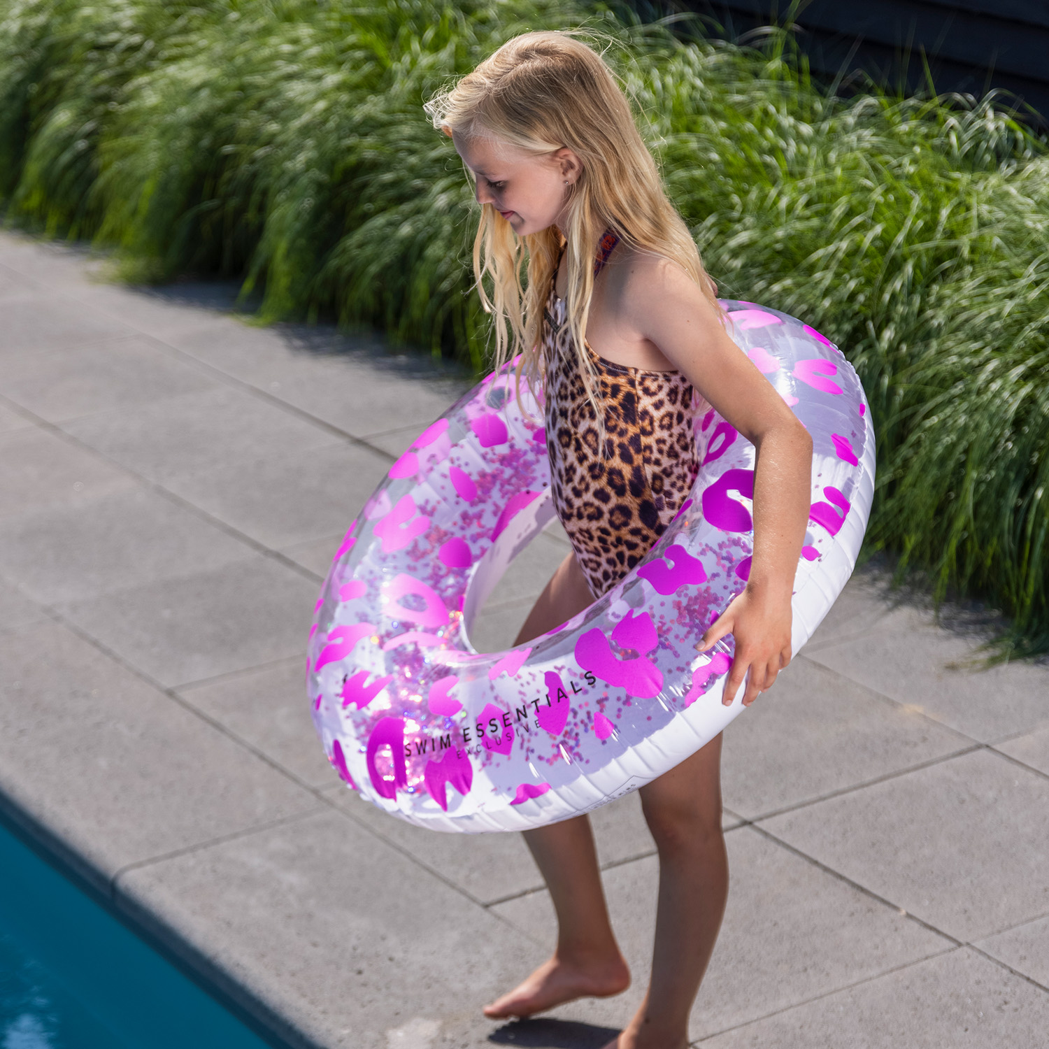 Swim Essentials | Schwimmring 90cm | Neon Leopard